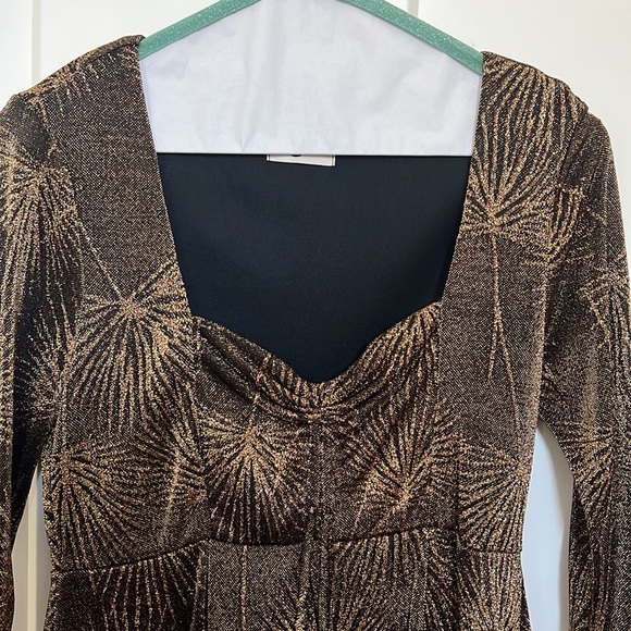 Show me your MUMU mini fireworks dress. Size xs - Picture 2 of 4